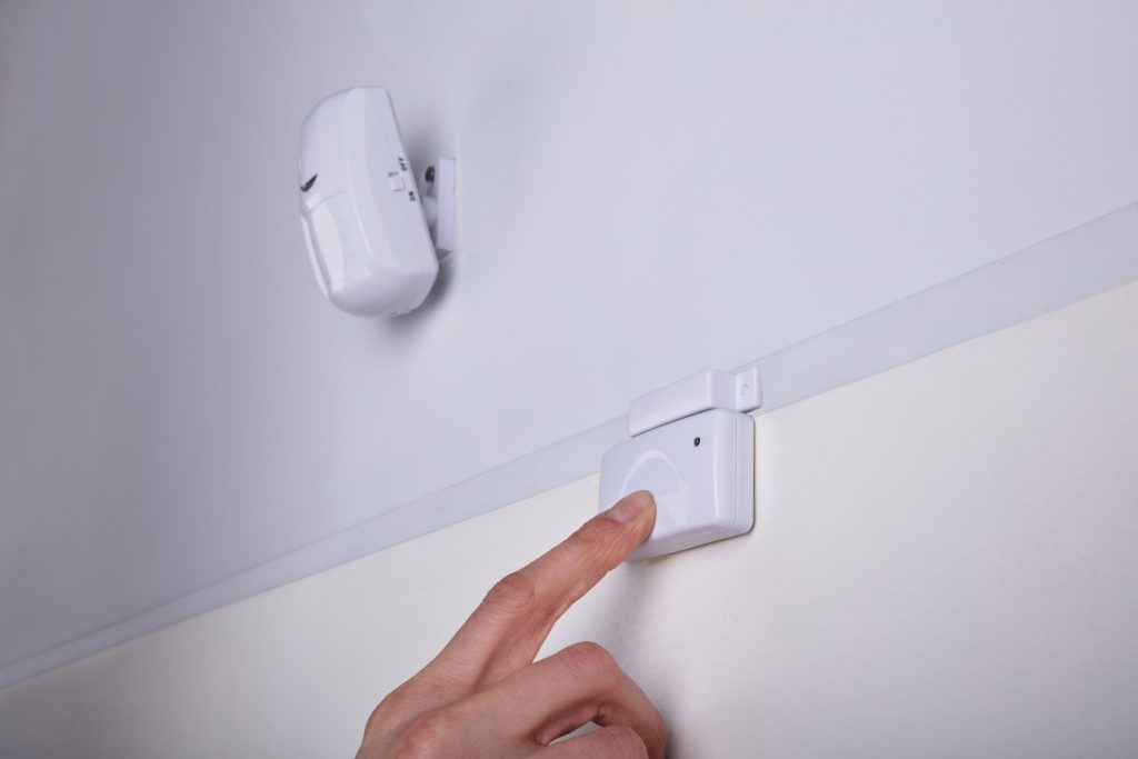 Instalación Dispositivos de Alarma, Infrarrojo y Magnético